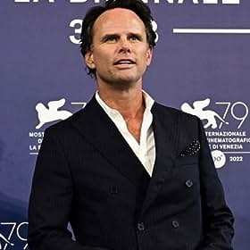 Walton Goggins